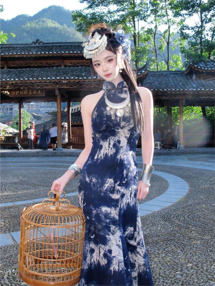 Neues Batik-Kleid, coole Damen – Fashion Show Ethnic Wear Bewertung und Preis
